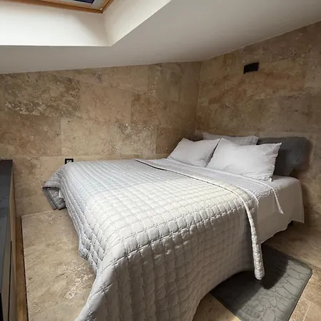 Old Town Apartment